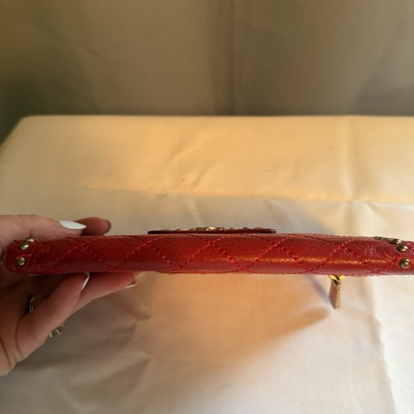 Juicy Couture 2012 Quilted Leather Studded Red Snap Wallet Clutch Card Holder - Picture 3 of 15